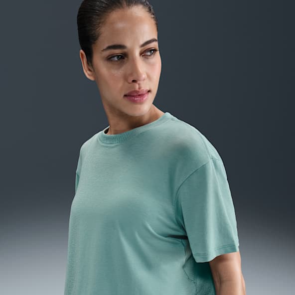 Nike One Relaxed Women's Dri-FIT Cropped Short-Sleeve Top