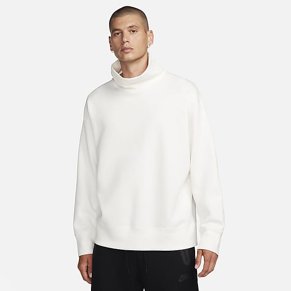 Nike Sportswear Tech Fleece Reimagined Men's Oversized Short-Sleeve  Sweatshirt