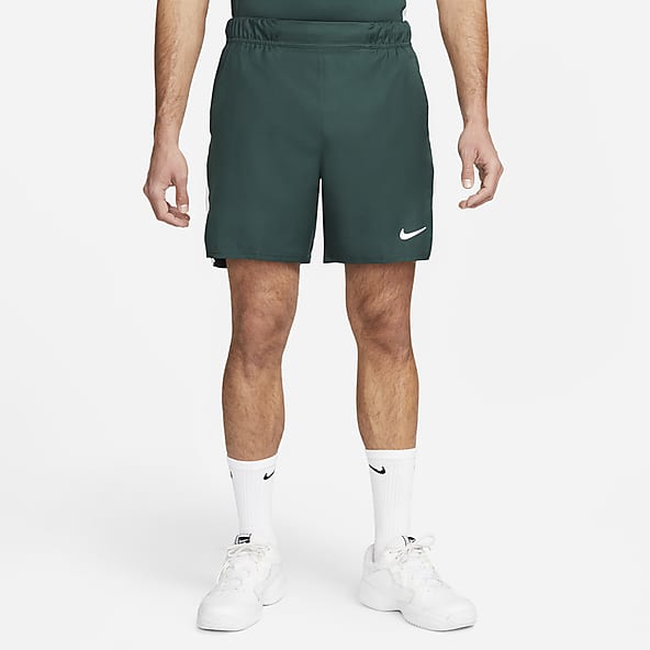 men red nike shorts