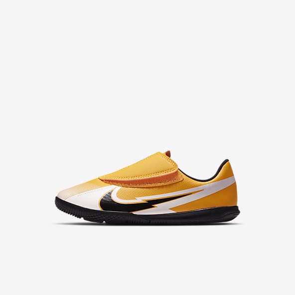 Botas de futbol sala nike niños