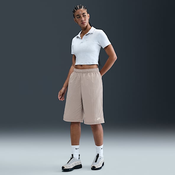 Nike Sportswear Women's Mid-Rise Loose Knee-Length Shorts