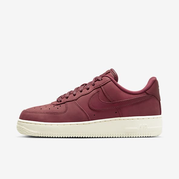 Red Air Force 1 Shoes. Nike Za