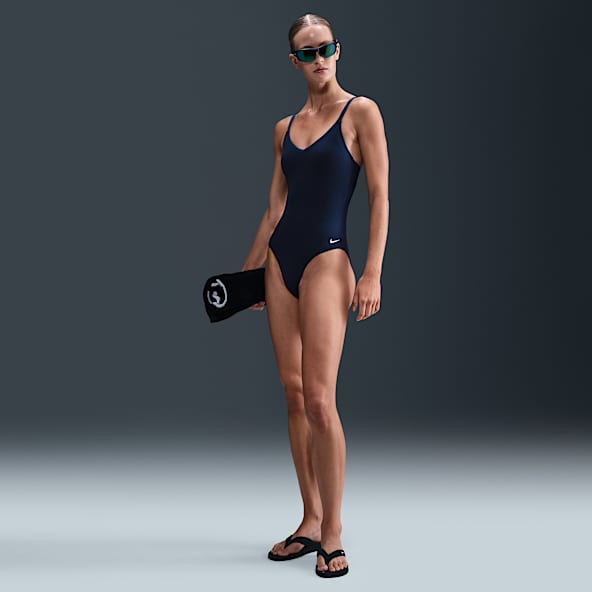Nike Swim Essential Traje de baño de una pieza con cuello en V para mujer