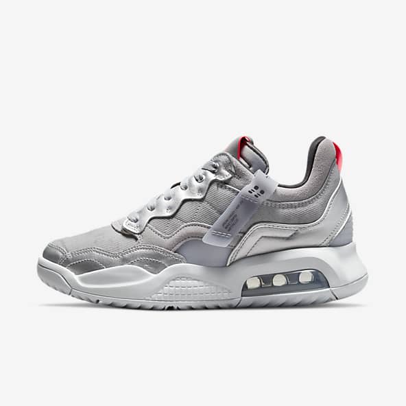 Women's Jordan Shoes. Nike RU