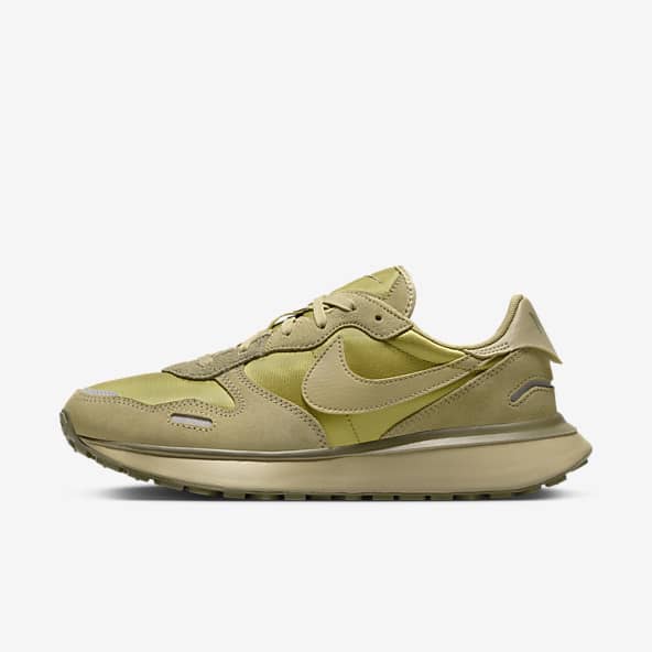 Nike women's shoes olive green 2025