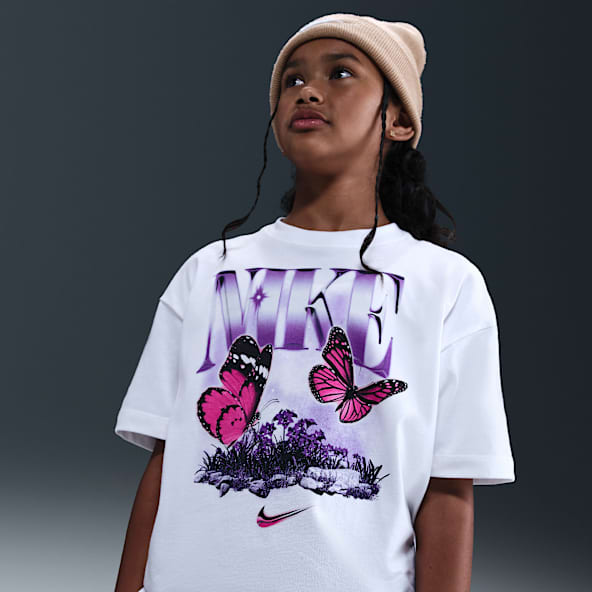 Nike Sportswear Older Kids' (Girls') T-Shirt
