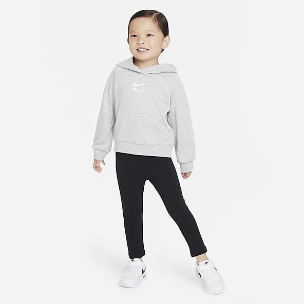 https://static.nike.com/a/images/c_limit,w_592,f_auto/t_product_v1/7dc5a5e0-c5d7-4fda-884f-f013b10c5b29/toddler-air-hoodie-and-leggings-set-QkxhHC.png