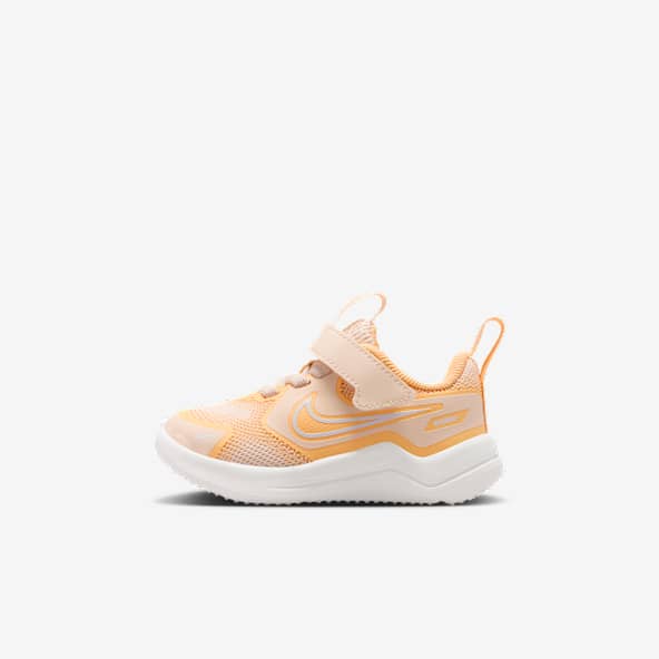 Nike Cosmic Runner 嬰幼兒鞋款