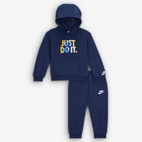 Nike Sportswear Baby (12–24M) Reveal Two-Piece French Terry Set