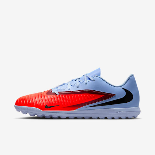 Nike Phantom 6 Low Club Turf Football Shoes