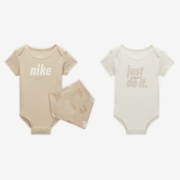 NikeNike E1D1 Bib and Bodysuit Set Baby (12-24M) 3-Piece Bodysuit Set