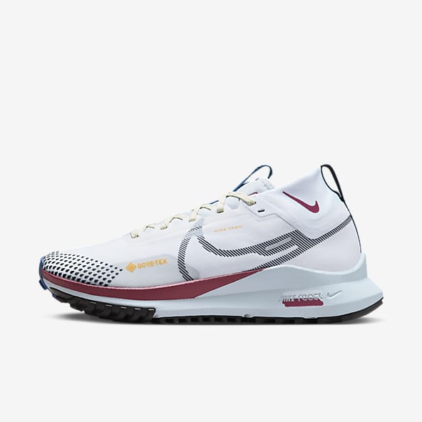 GORE TEX Schoenen. Nike BE