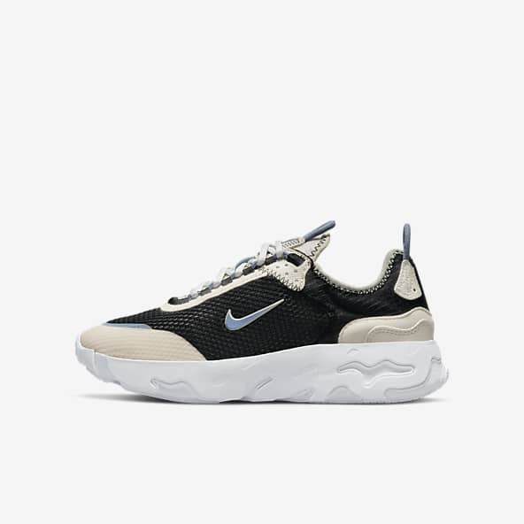 nike react junior size 5