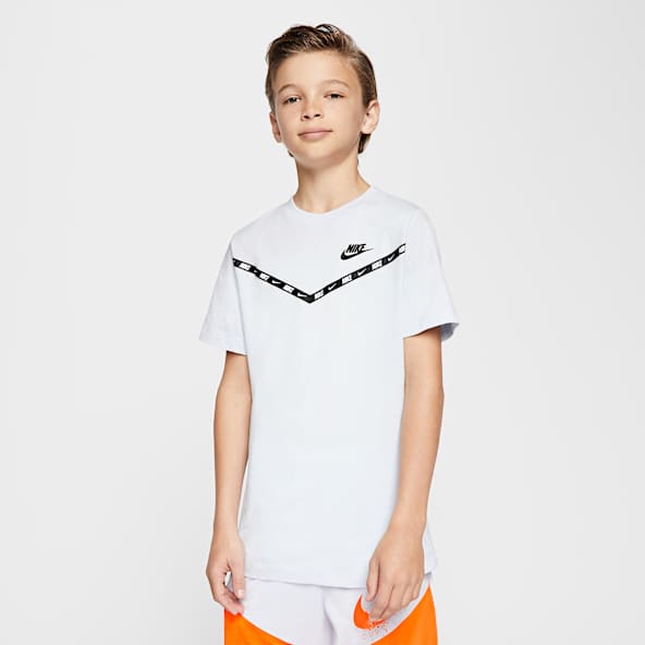 boys nike tshirt sale