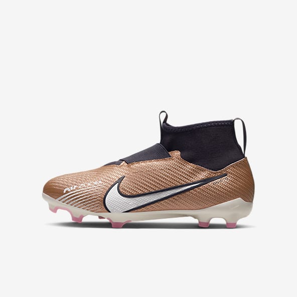 Football & Trainers. Nike GB