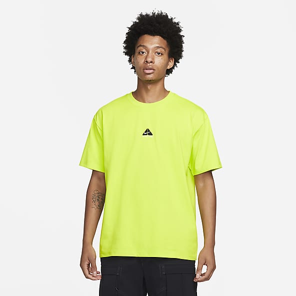 Men's Green & T-Shirts. Nike CA