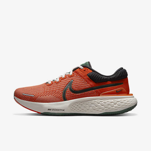 Nike Flyknit 鞋款。Nike TW