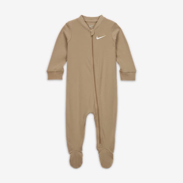 Bebes con 2025 ropa nike