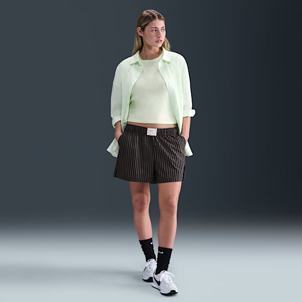 Nike Sportswear Chill Poplin Short à rayures ample taille mi-haute pour femme