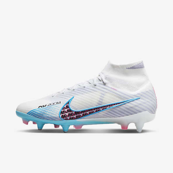 Soft-Ground Football Boots. SG Boots. Nike UK
