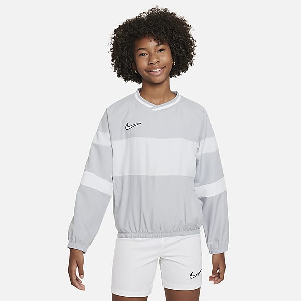 Pullover Shirts. Nike