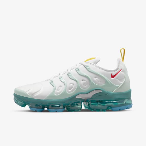 nike vapormax plus grey green