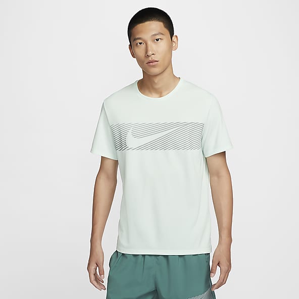 Running Clothing. Nike VN