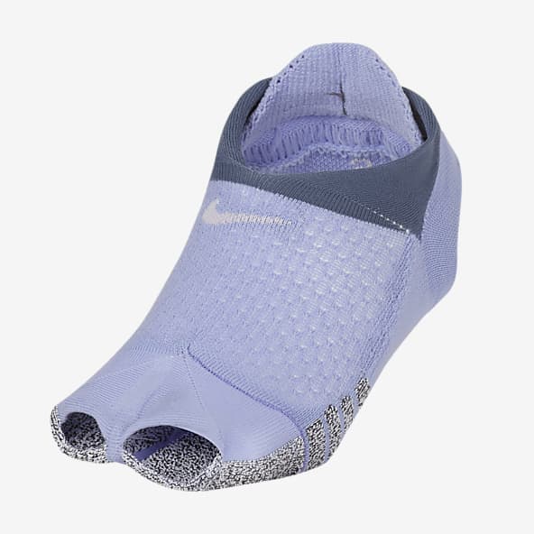 nike yoga socks