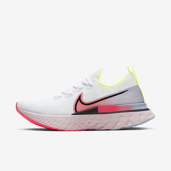 womens nikes on clearance