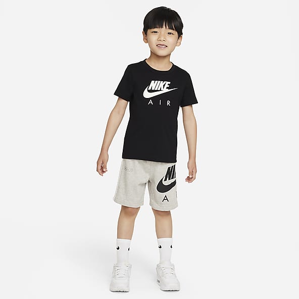 NikeNike Sportswear Air Toddler T-Shirt and Shorts Set
