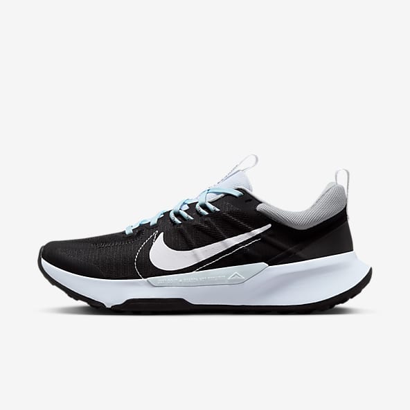 Trail Running Shoes. Nike PH