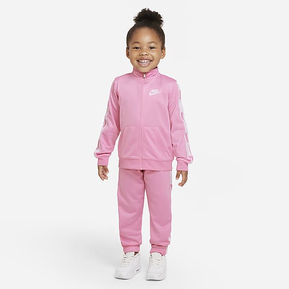 Conjuntos deportivos 2025 para niñas nike