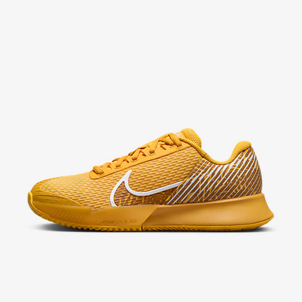 Yellow Tennis. Nike FI
