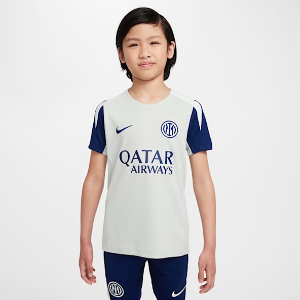Inter Milan Strike Older Kids' Nike Dri-FIT Football Short-Sleeve Top