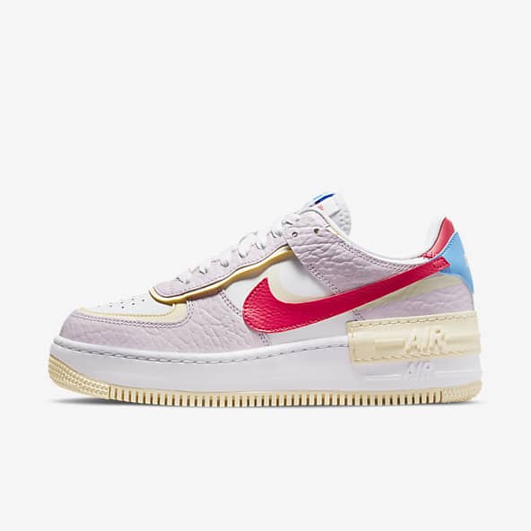 Femmes Air Force 1 Lifestyle Chaussures. Nike LU