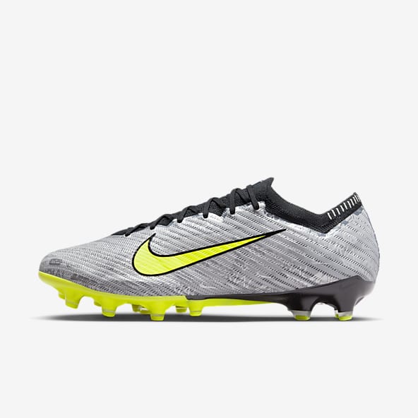 Platteland Bourgondië wrijving Men's Football Boots & Shoes. Nike CA