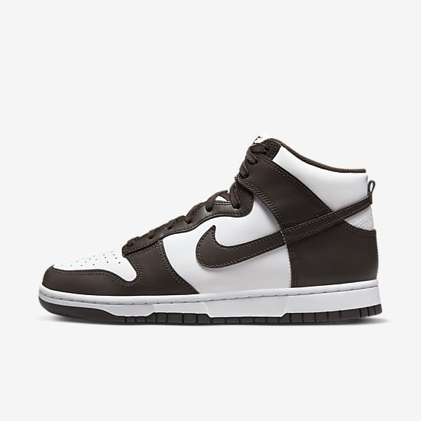 Nike Dunk 高筒鞋款。Nike TW