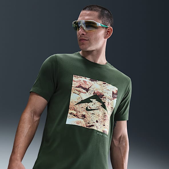 Nike Men's Dri-FIT Trail-Running T-Shirt