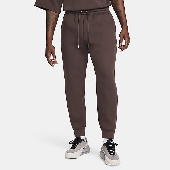 Nike essentials loose fit sweatpant in gray