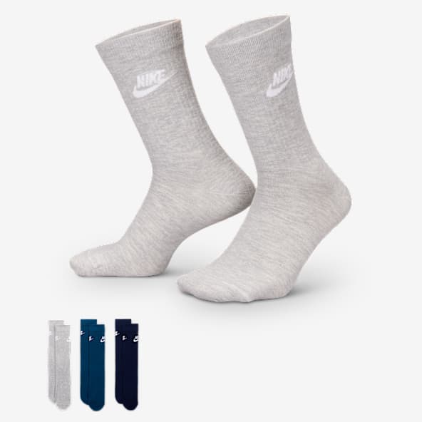 Nike Sportswear Everyday Essential Crew Socks (3 Pairs)