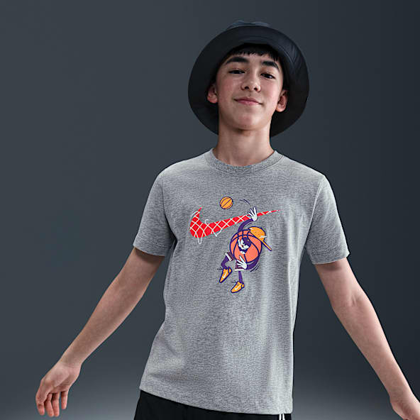 Nike Sportswear Big Kids' T-Shirt