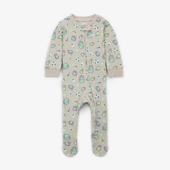 Nike Baby (0-9M) Sportball Printed Footed Coverall