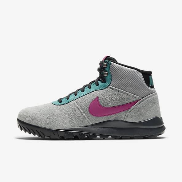 nike boots online