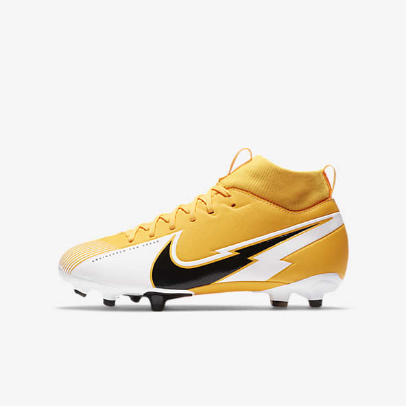 Kids Football Shoes. Nike AE