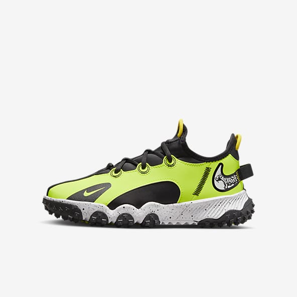 childrens nike football trainers
