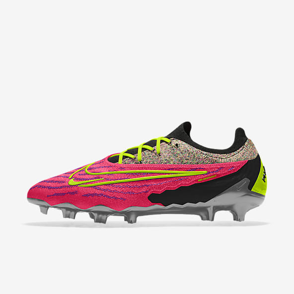 Soccer & Shoes. Nike.com