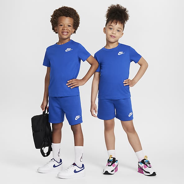 Nike Conjunto de dos piezas con shorts de tejido Knit para niños talla pequeña