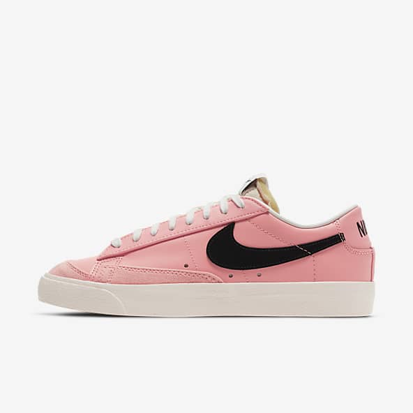 pink nike shows