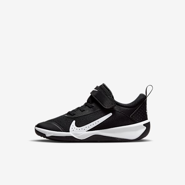 baskets-et-chaussures-noires-pour-enfant-nike-fr