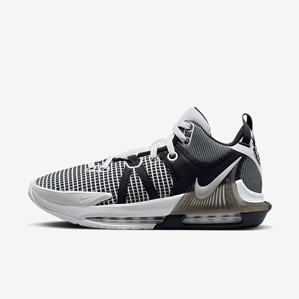Nike max air basketball hot sale shoes